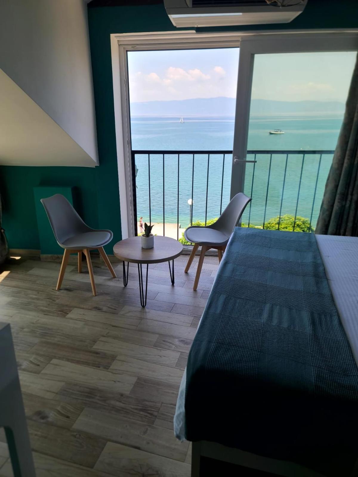 Pier 82 Apartments Ohrid Room photo
